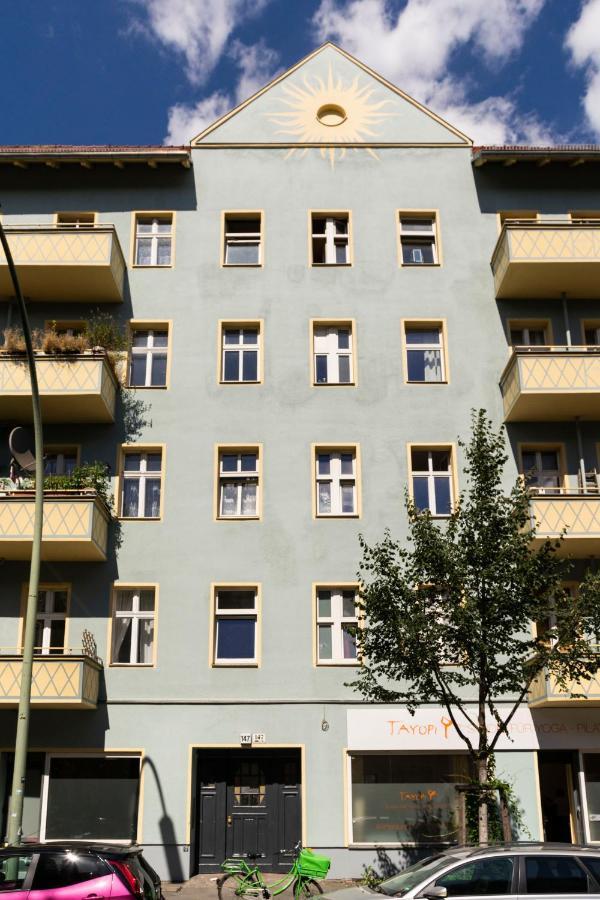 Cosy And Stylish Apartment In Berlin Neukoelln Exterior photo